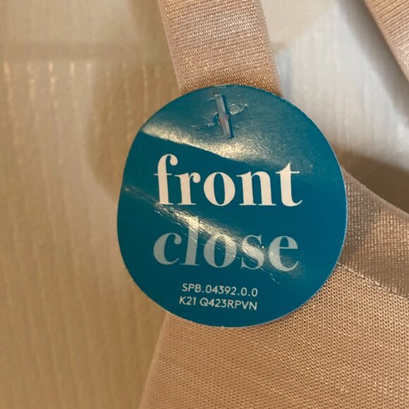 Vanity Fair Illumination Front Close Full Coverage Underwire Bra - Size 40C - Picture 5 of 7